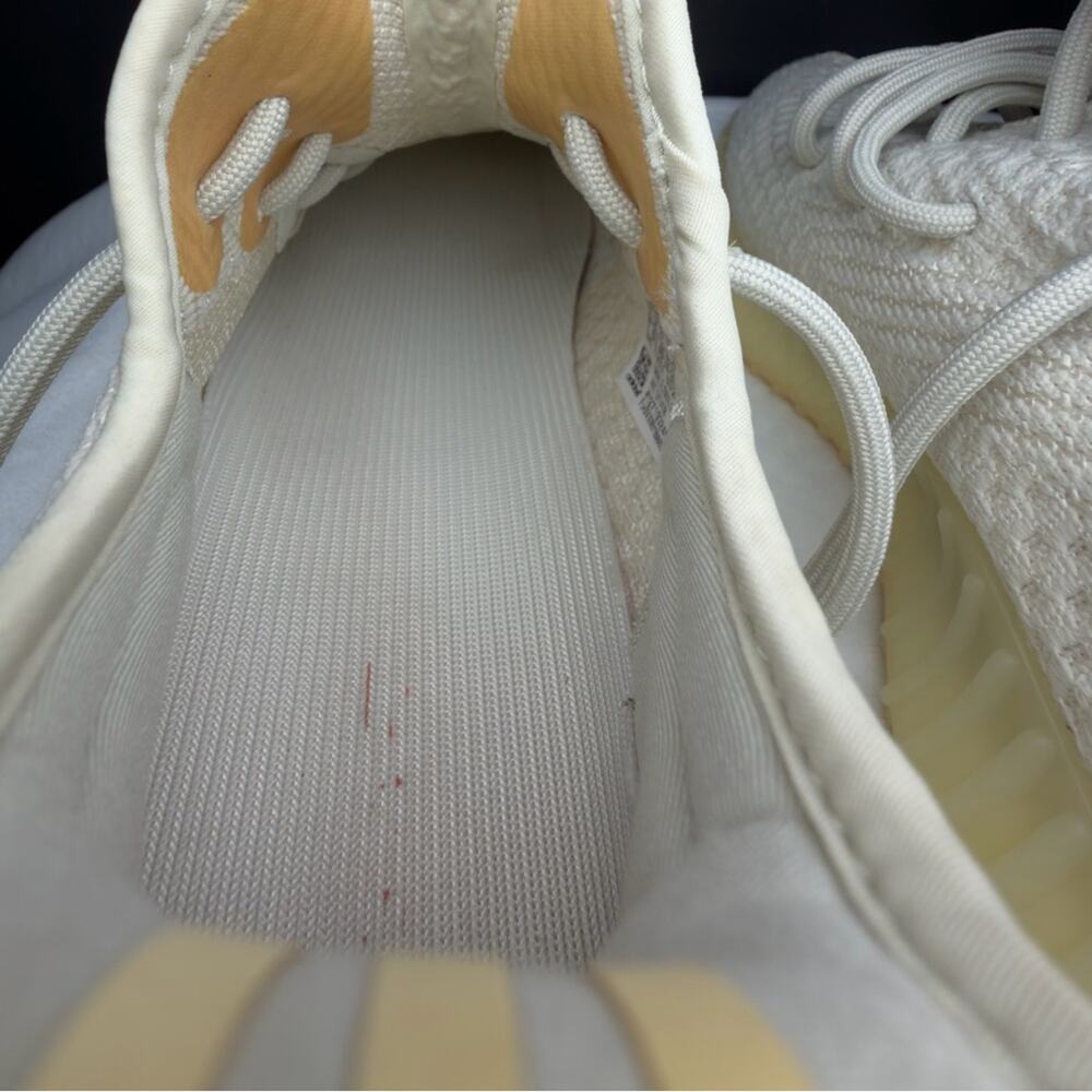 Adidas Yeezy Boost 350 V2 'Light' | GY3438 | 7Y\M/8.5W - Picture 10 of 14